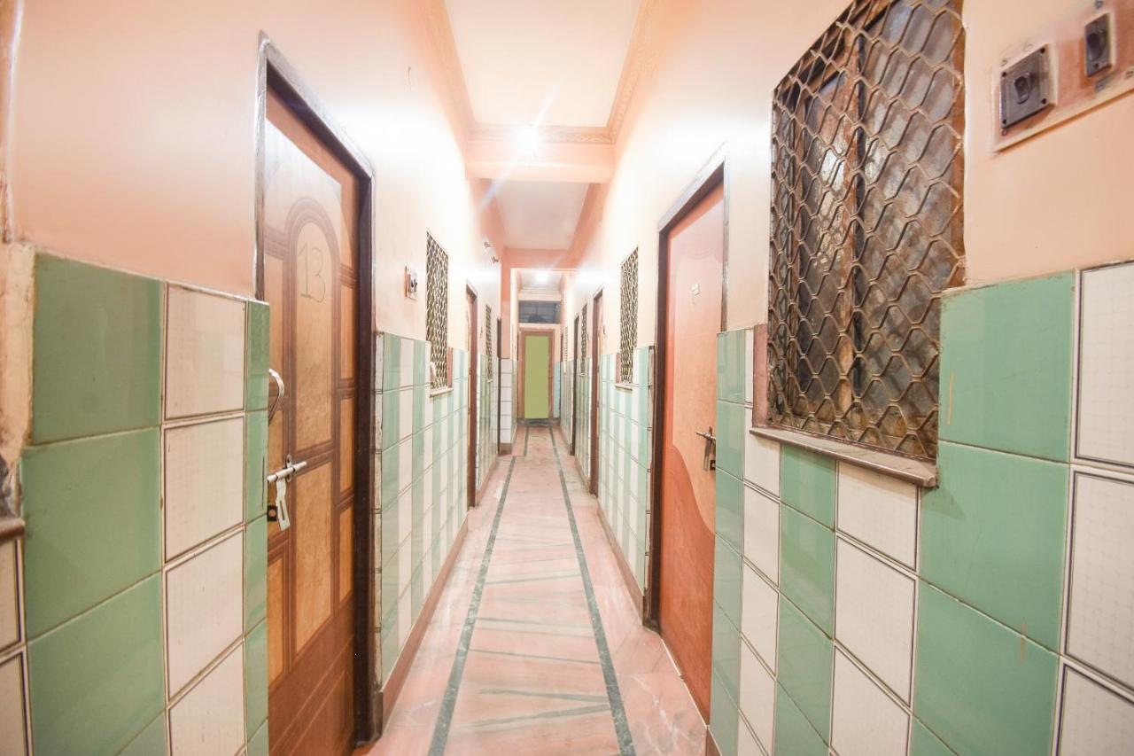 Spot On 70605 Taj Guest House Kolkata Exterior photo